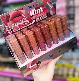 Miss Betty Batom matte(box