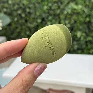 ￼Esponja Para Maquiagem Flawless Finish Silk Skin - Ruby Rose